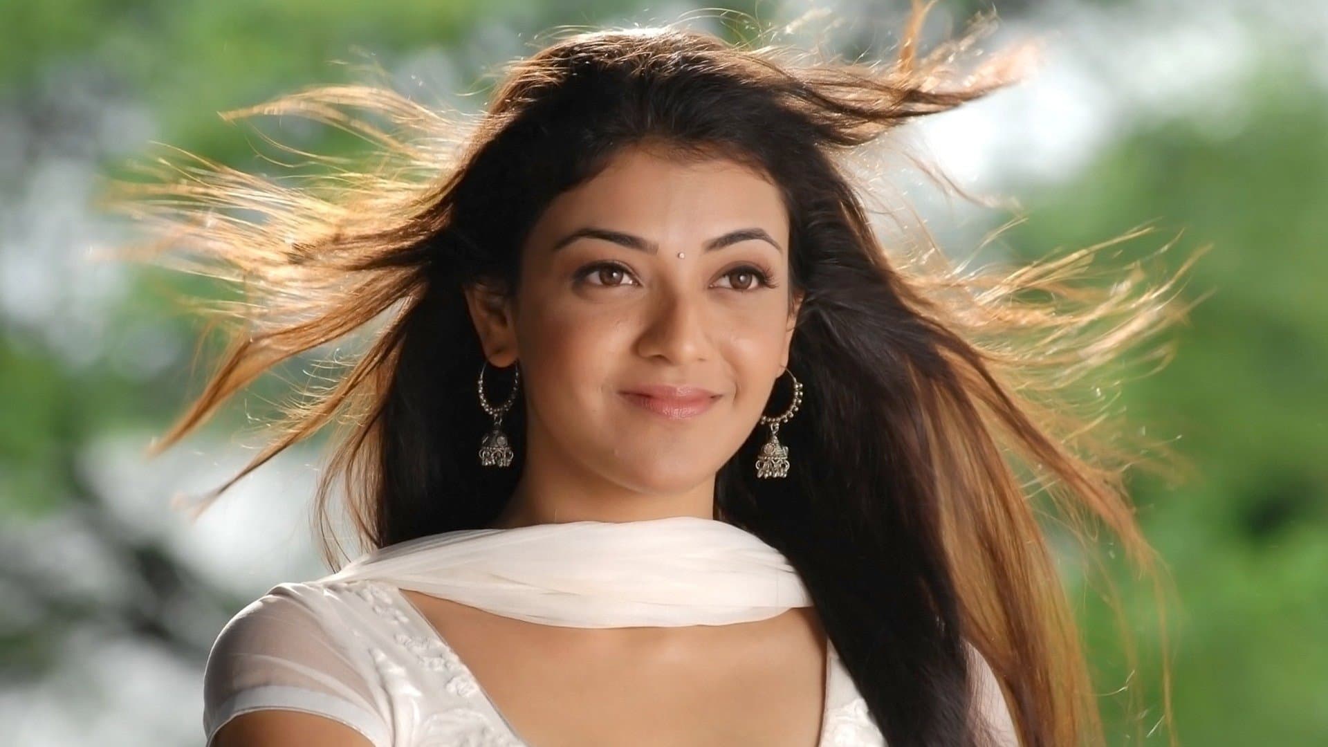 Brindavanam movie backdrop